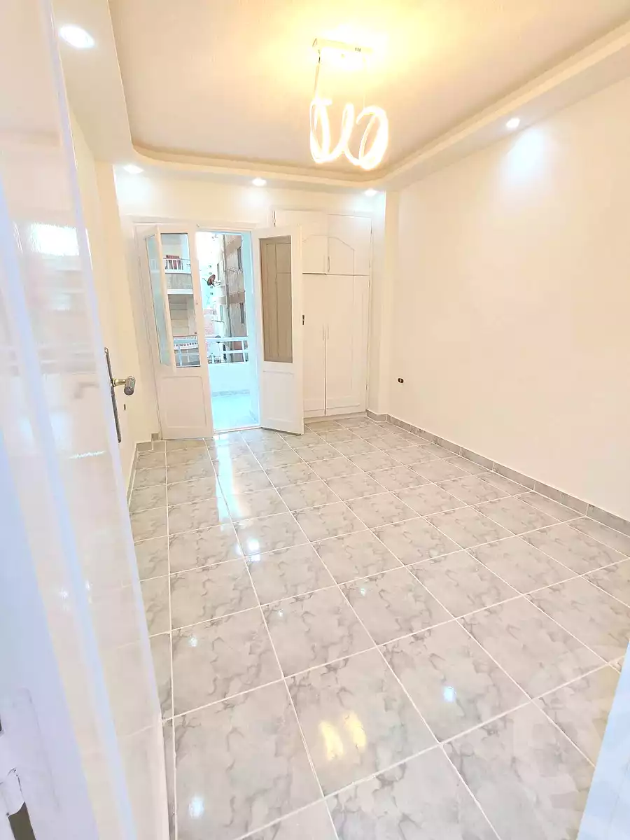 https://aqarmap.com.eg/ar/listing/7116049-for-sale-alexandria-al-agamy-shataa-el-nakheel