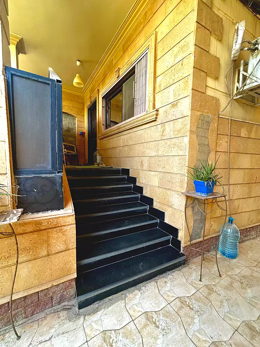 https://aqarmap.com.eg/en/listing/7116156-for-sale-cairo-new-cairo-compounds-flowers-park