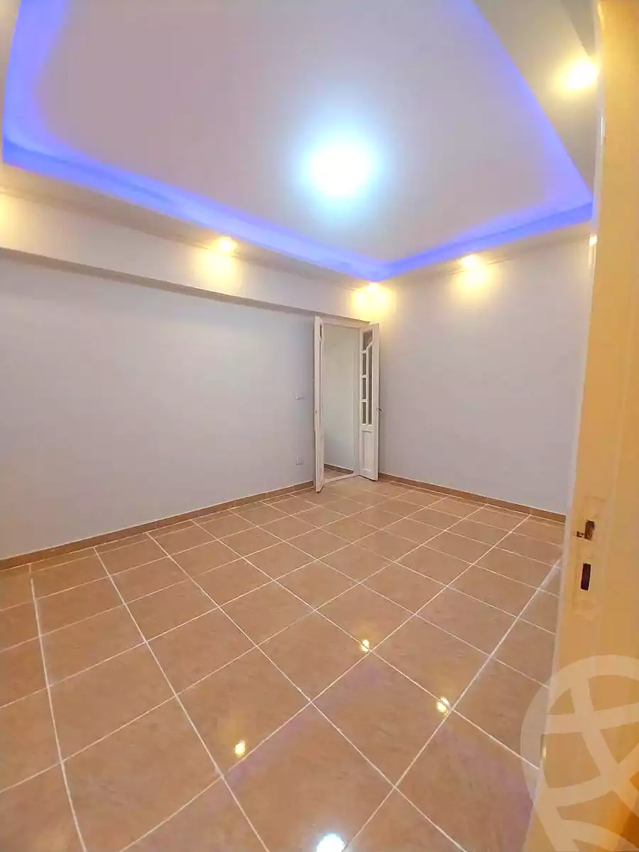https://aqarmap.com.eg/en/listing/7116183-for-sale-alexandria-al-agamy-shataa-el-nakheel