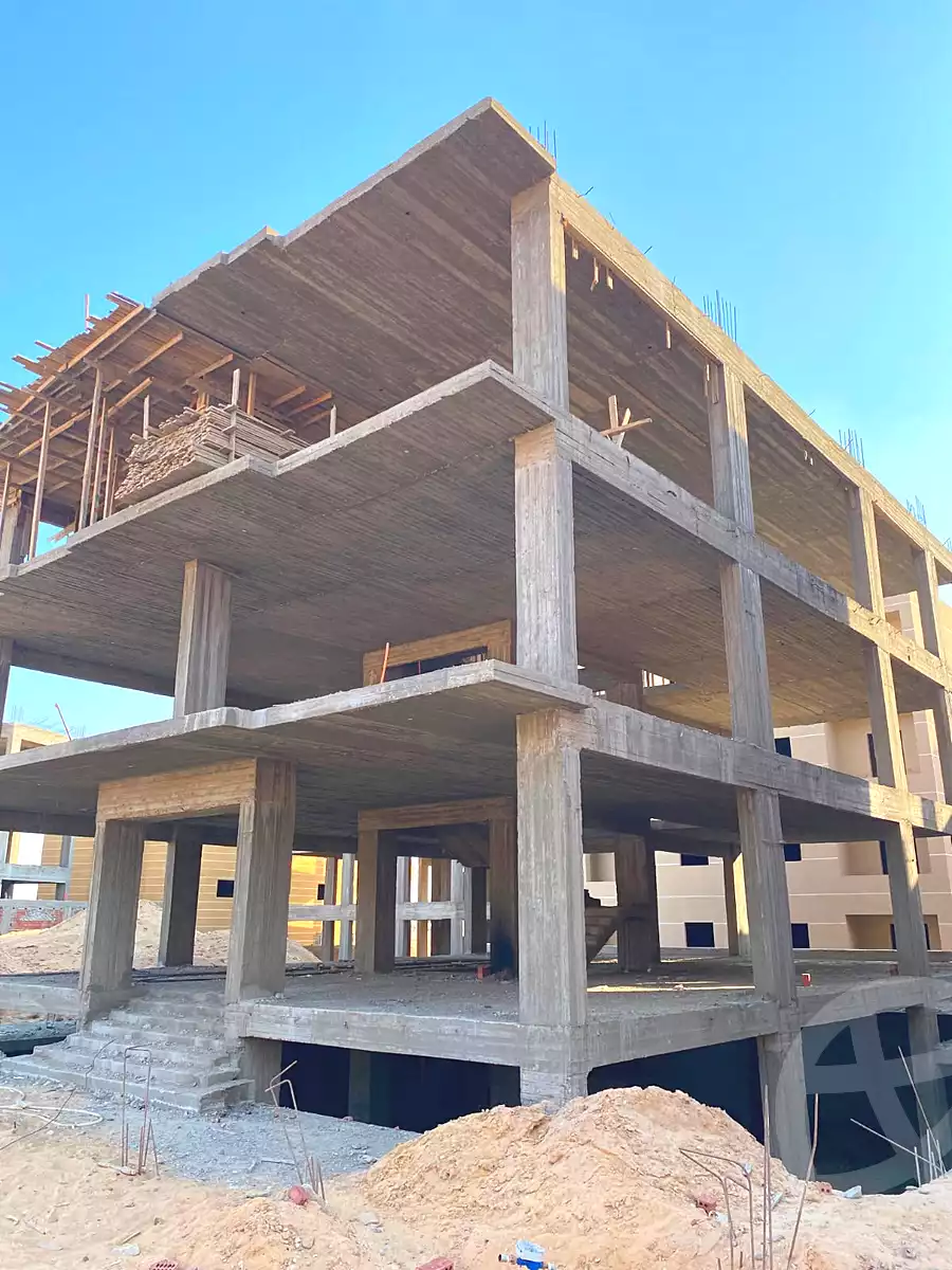 https://aqarmap.com.eg/ar/listing/7116312-for-sale-cairo-al-oubour-l-bwr-ljdyd-byt-lwtn