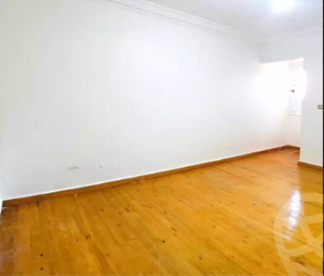 https://aqarmap.com.eg/ar/listing/7116570-for-rent-alexandria-camp-cesar