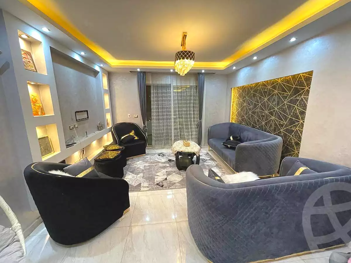 https://aqarmap.com.eg/ar/listing/7116595-for-sale-cairo-nozha-2-gesr-el-suez-st