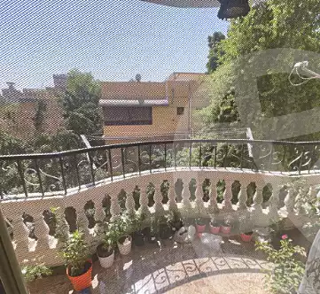 https://aqarmap.com.eg/en/listing/7116612-for-sale-cairo-el-maadi-sarayat-el-maadi-dmshek-st