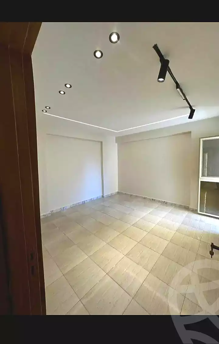 https://aqarmap.com.eg/en/listing/7116738-for-sale-alexandria-al-agamy-lbytsh-street-8
