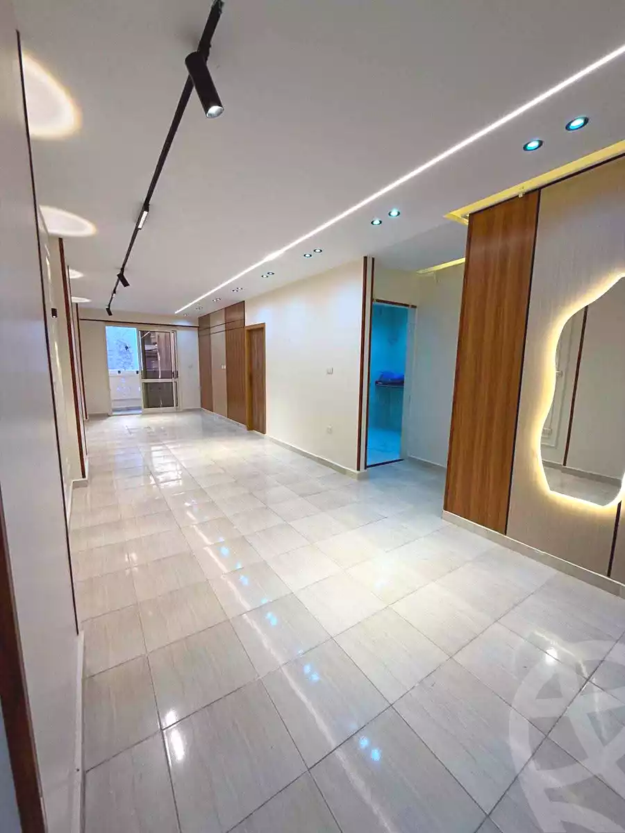 https://aqarmap.com.eg/ar/listing/7116783-for-sale-alexandria-al-agamy-lbytsh-bianchiii