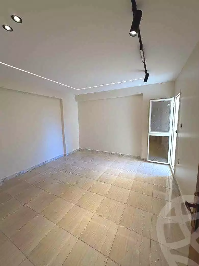 https://aqarmap.com.eg/ar/listing/7116783-for-sale-alexandria-al-agamy-lbytsh-bianchiii