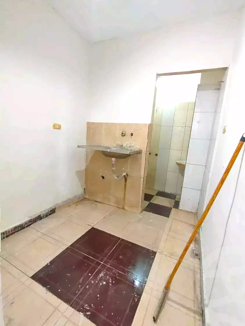 https://aqarmap.com.eg/ar/listing/7117097-for-sale-qalyubia-shubra-el-khaima-om-bayoumi