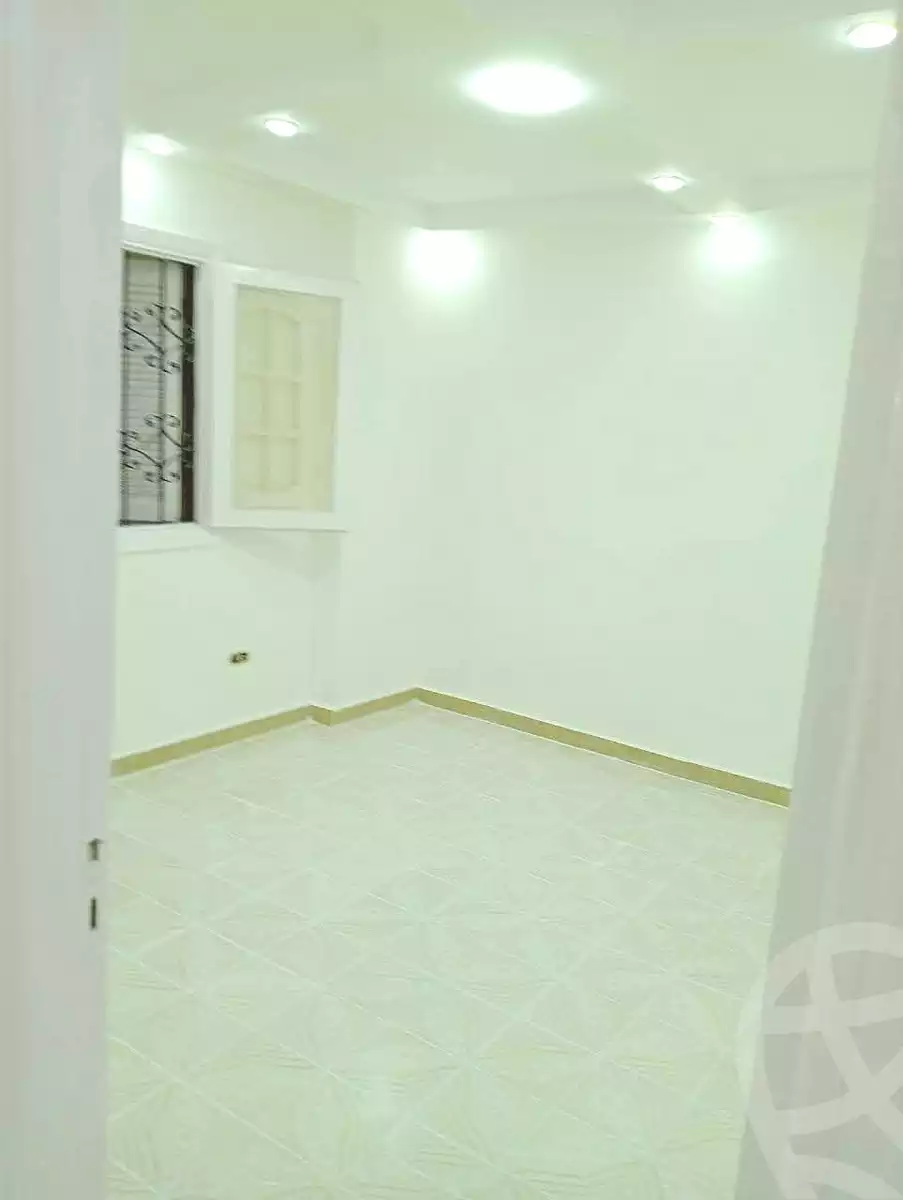 https://aqarmap.com.eg/ar/listing/7117138-for-sale-alexandria-al-agamy