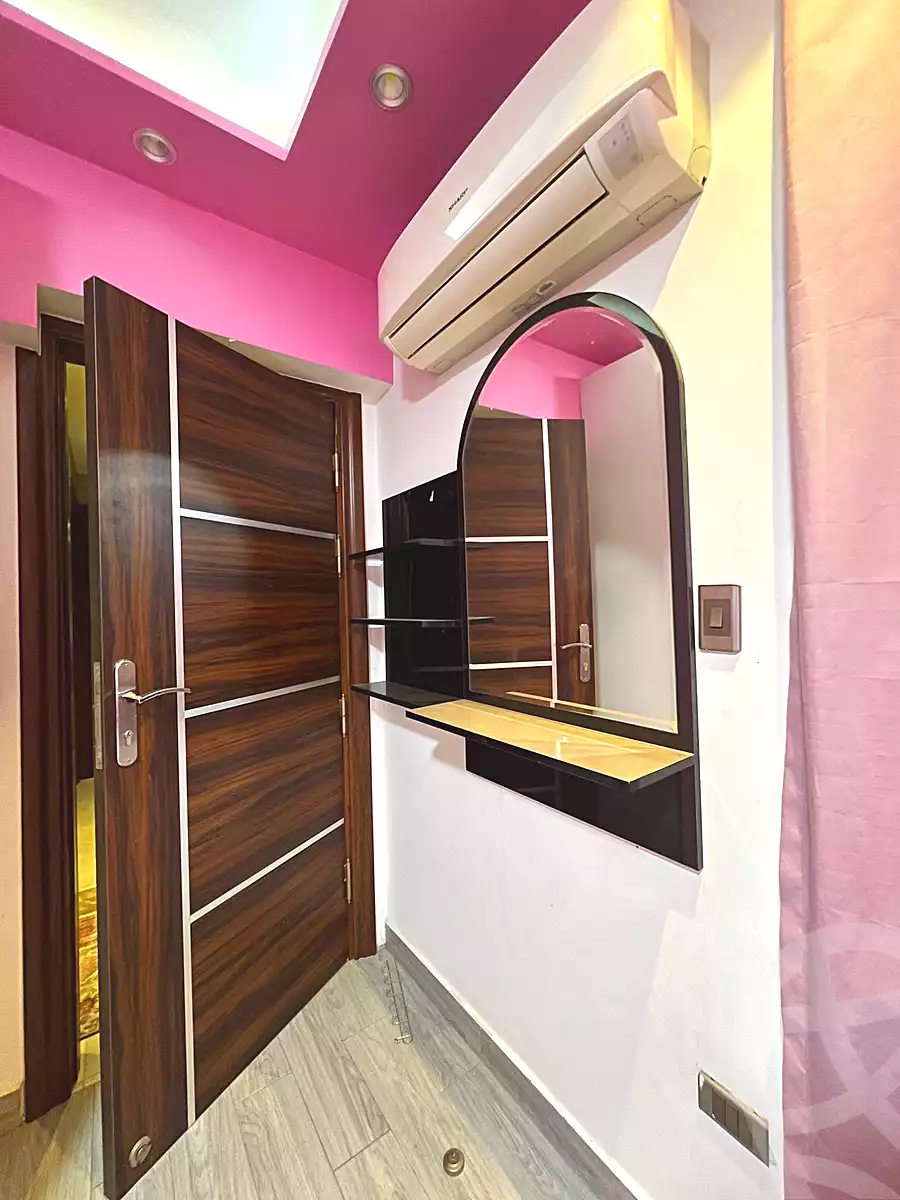 https://aqarmap.com.eg/en/listing/7117568-for-rent-cairo-new-cairo-compounds-the-square