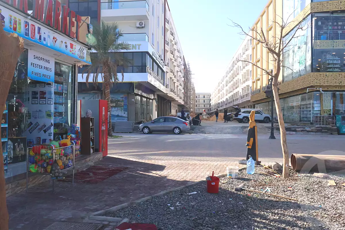 https://aqarmap.com.eg/ar/listing/7117472-for-sale-red-sea-hurghada-resorts-grand-rock-resort-al-hares