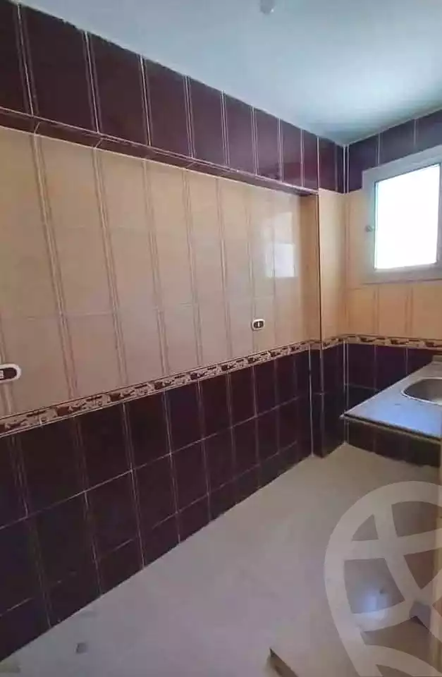 https://aqarmap.com.eg/ar/listing/7117748-for-sale-alexandria-al-agamy-lbytsh-el-hanafeya-st