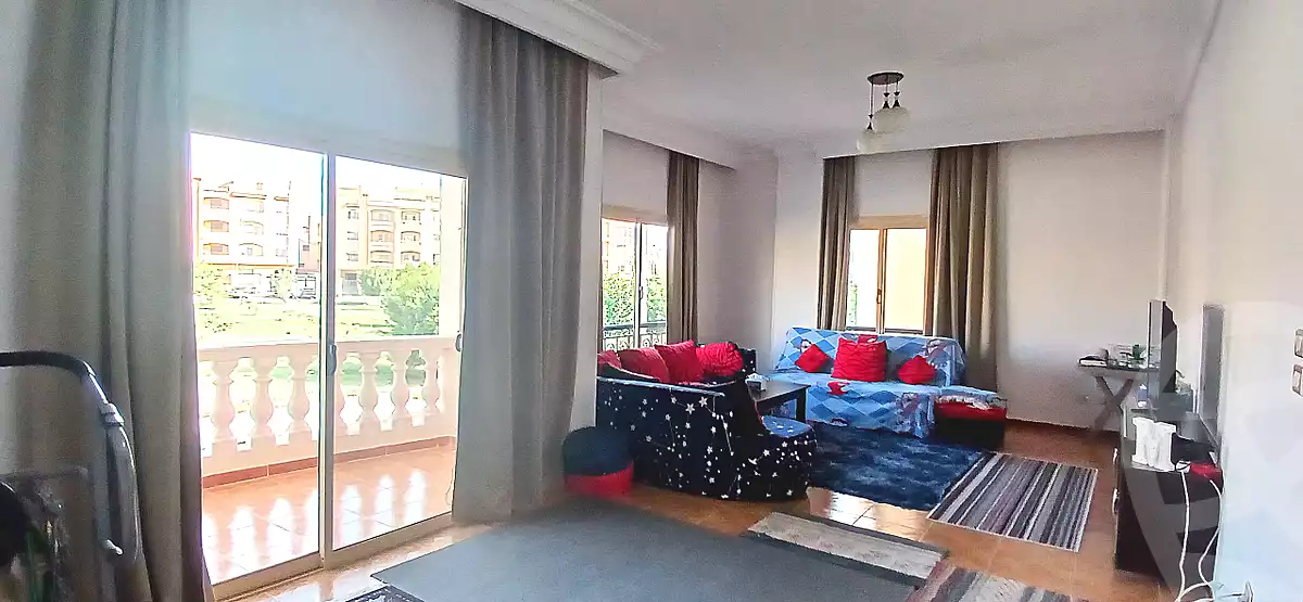 https://aqarmap.com.eg/ar/listing/7117890-for-sale-cairo-new-cairo-south-investors-mohammed-nagib-axis-st