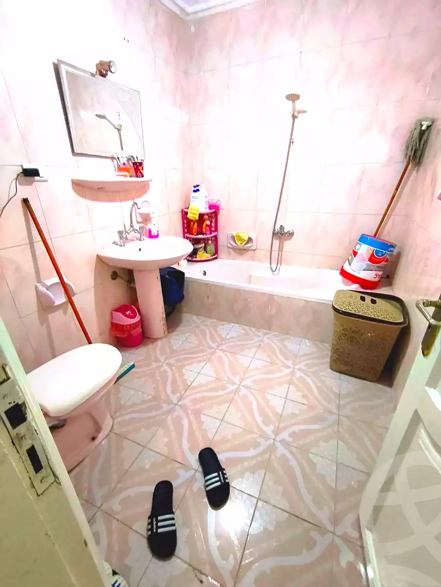 https://aqarmap.com.eg/ar/listing/7117902-for-sale-alexandria-el-asafra-l-sfr-bhry