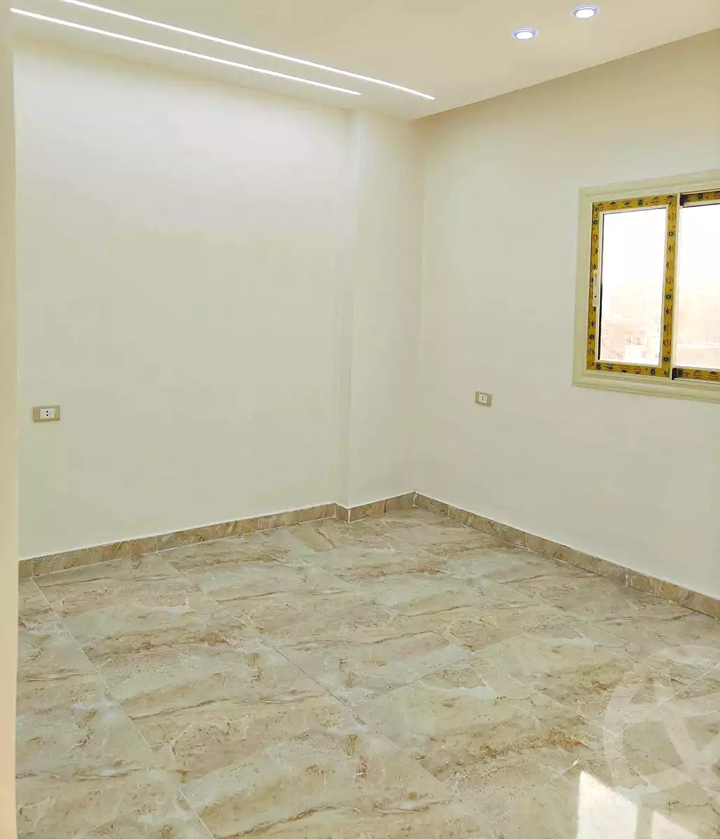 https://aqarmap.com.eg/ar/listing/7117907-for-sale-alexandria-al-agamy-el-hanouvel-el-attar-st