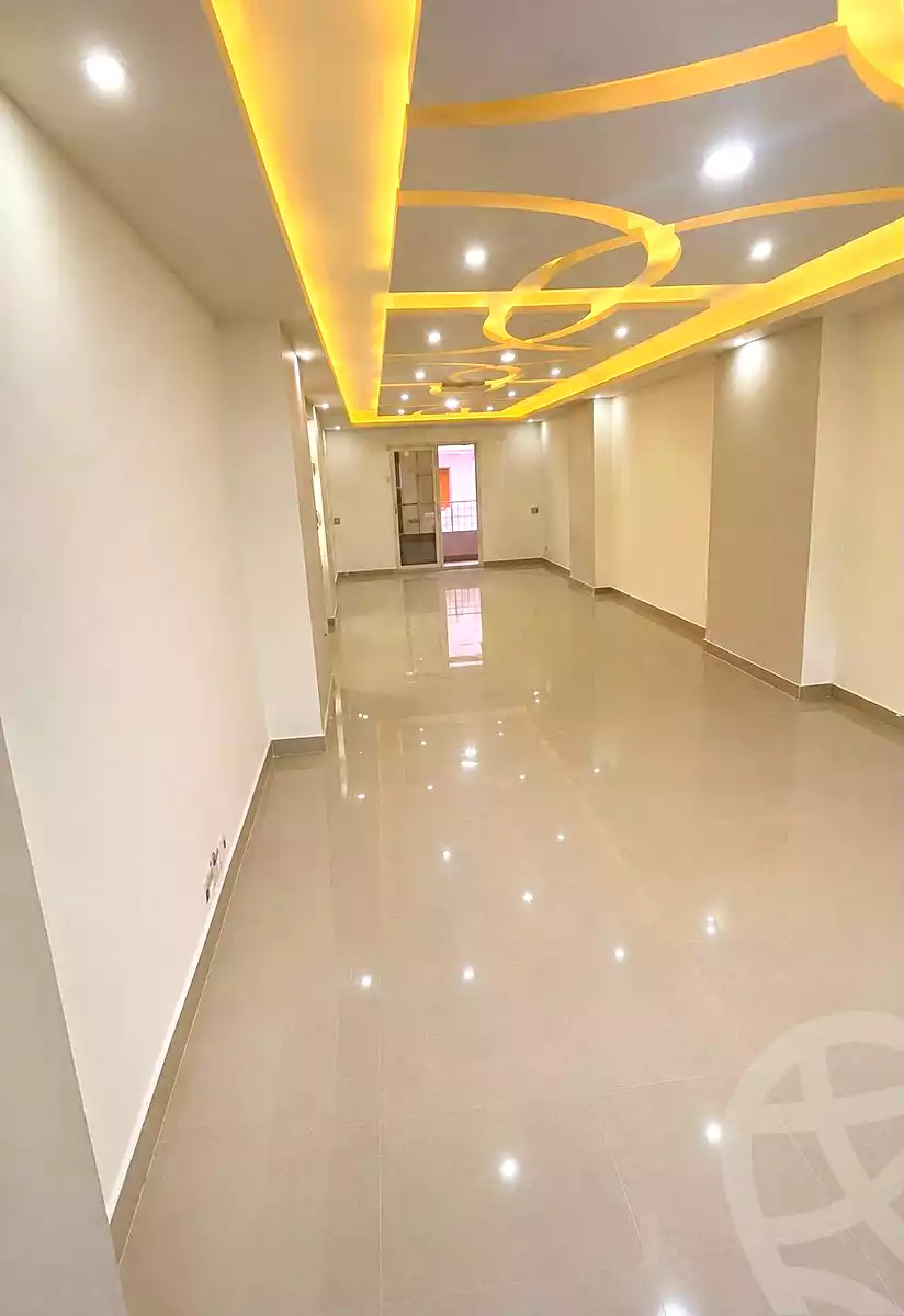 https://aqarmap.com.eg/ar/listing/7117944-for-rent-alexandria-ganaklis