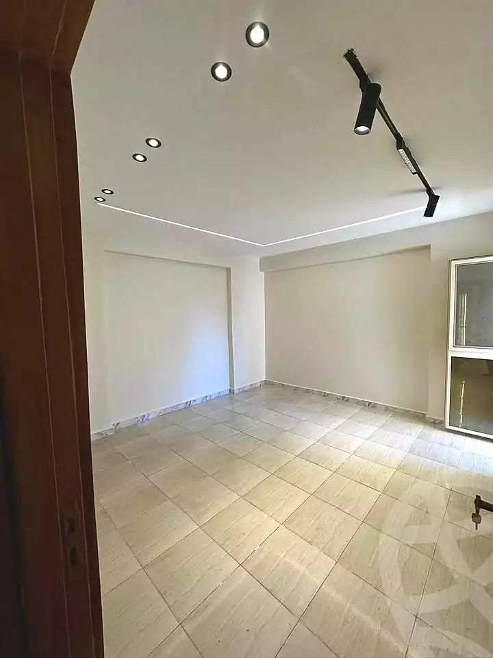 https://aqarmap.com.eg/ar/listing/7118111-for-sale-alexandria-al-agamy-lbytsh-street-8