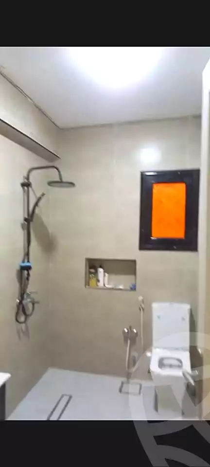 https://aqarmap.com.eg/ar/listing/7118150-for-sale-alexandria-al-agamy-el-hanouvel