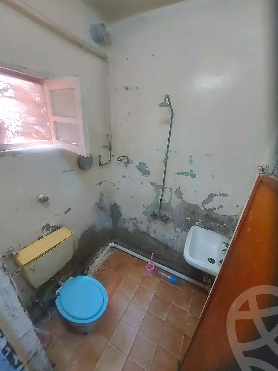 https://aqarmap.com.eg/en/listing/7118453-for-sale-cairo-helwan-sherif-st