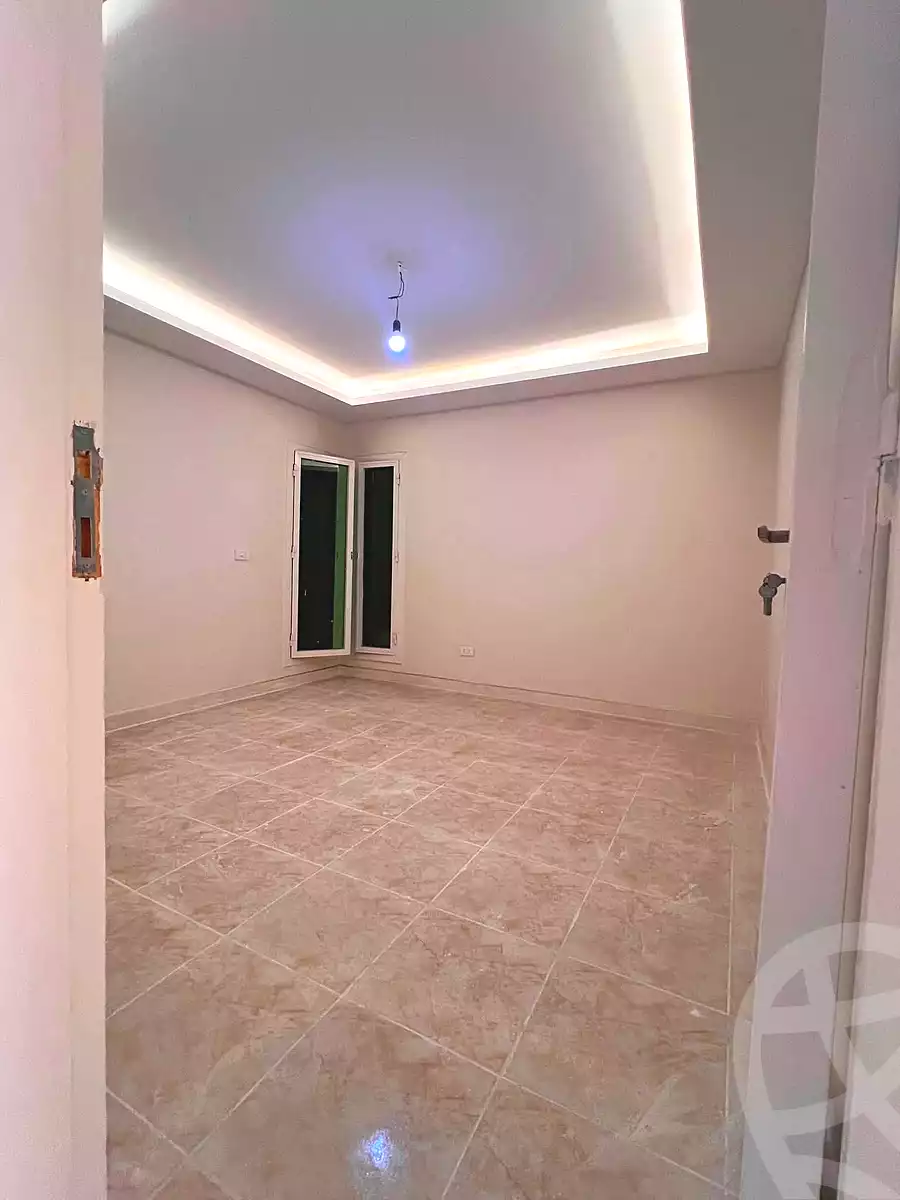 https://aqarmap.com.eg/ar/listing/7118769-for-sale-cairo-helwan-helwan-el-sharkeya-mostafa-safwat-st