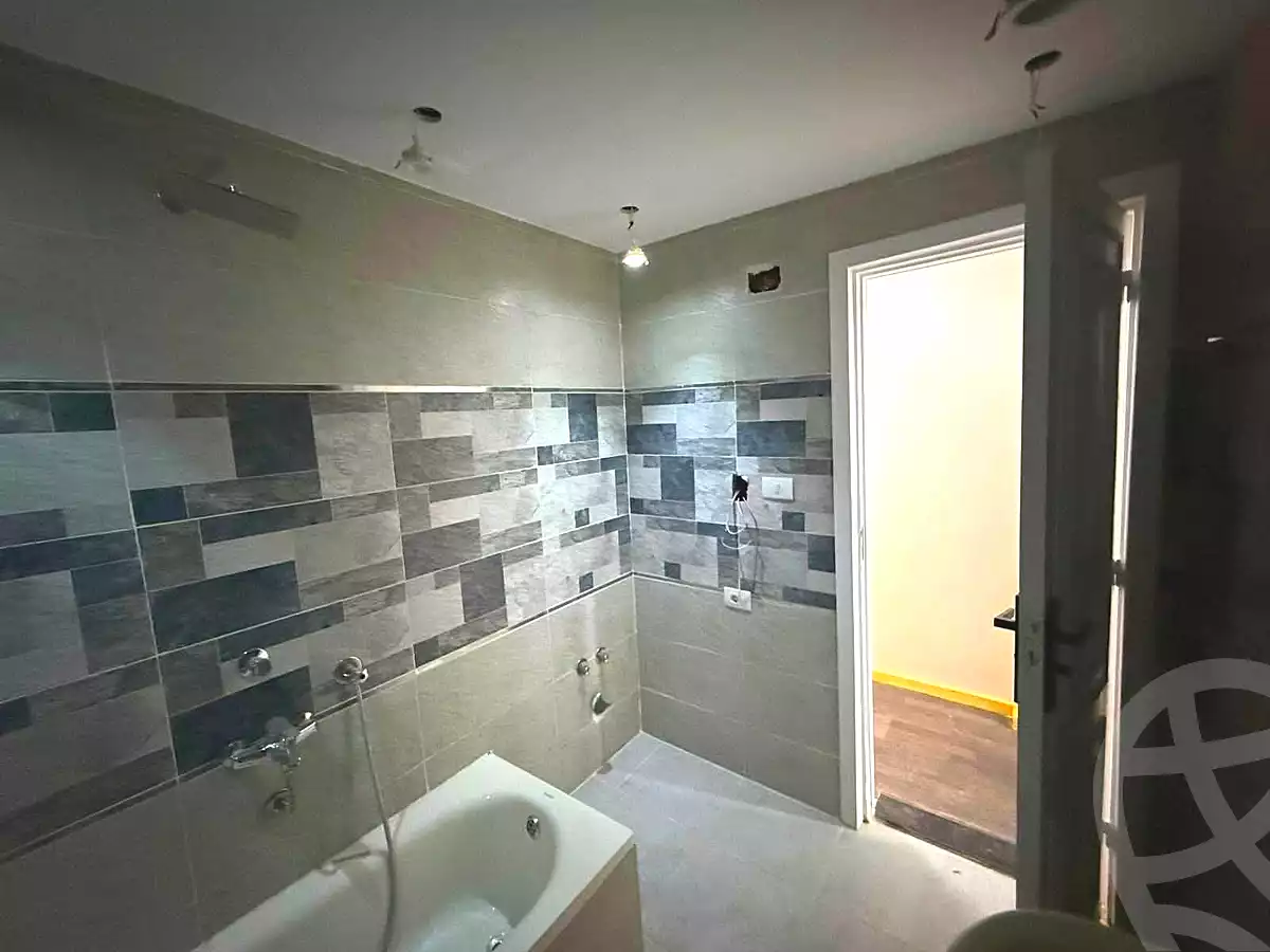 https://aqarmap.com.eg/ar/listing/7118773-for-sale-cairo-helwan-helwan-el-sharkeya-khesro-basha-st
