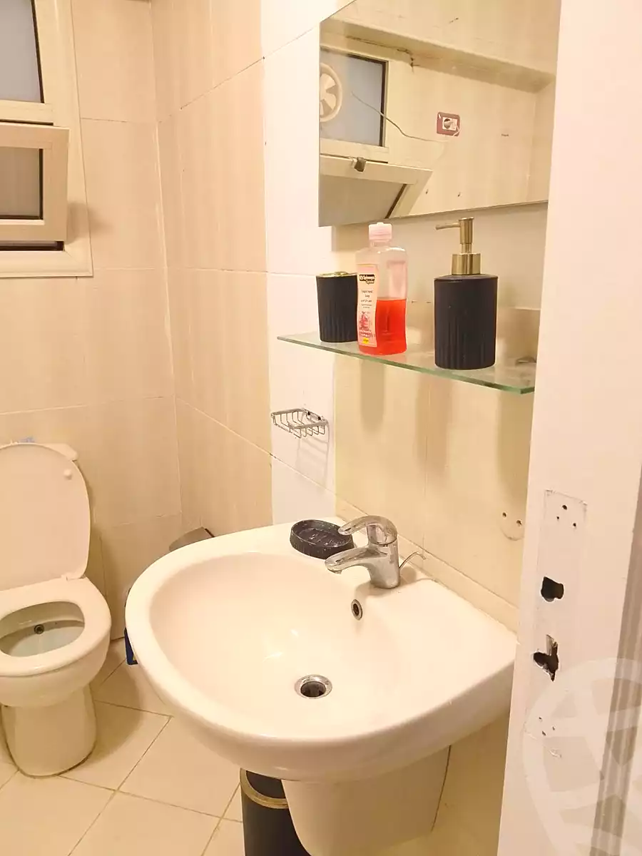 https://aqarmap.com.eg/ar/listing/7118906-for-rent-cairo-new-cairo-compounds-ritaj