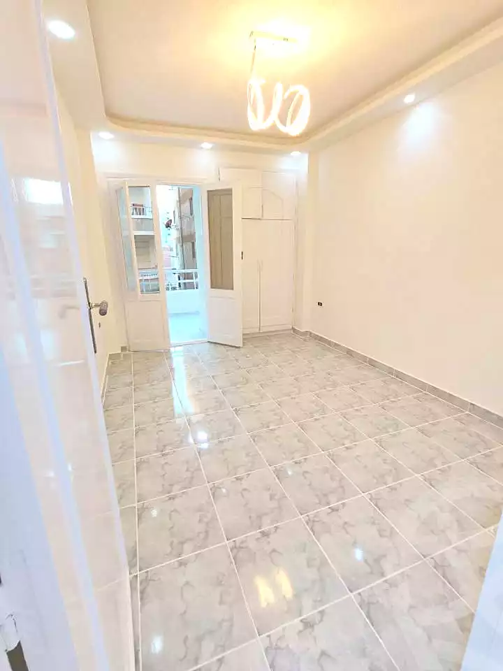 https://aqarmap.com.eg/ar/listing/7119016-for-sale-alexandria-al-agamy-shataa-el-nakheel