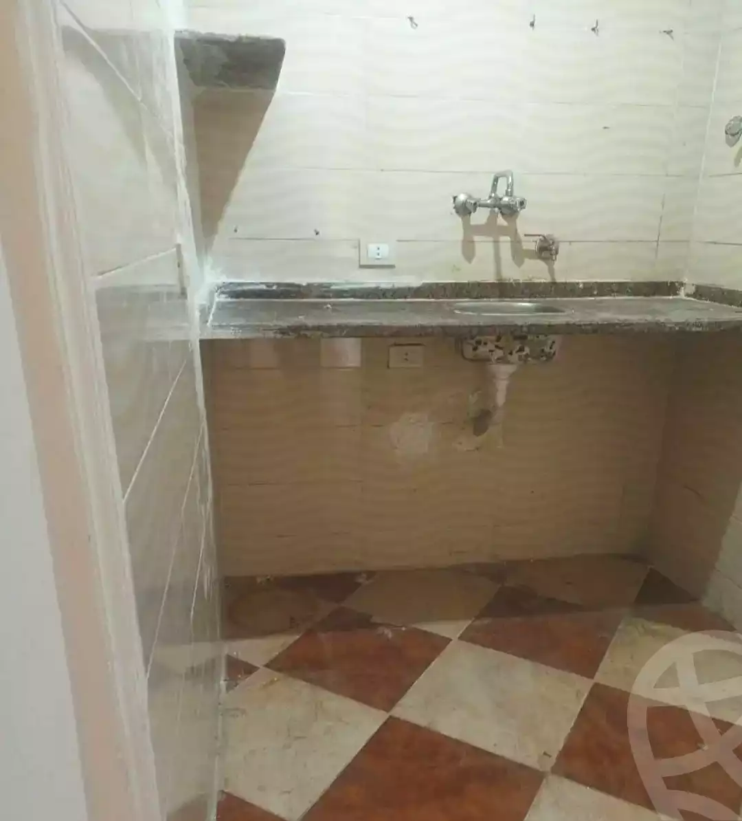 https://aqarmap.com.eg/ar/listing/7119117-for-sale-alexandria-sydy-bshr-sydy-bshr-bhry-shr-mhmd-njyb