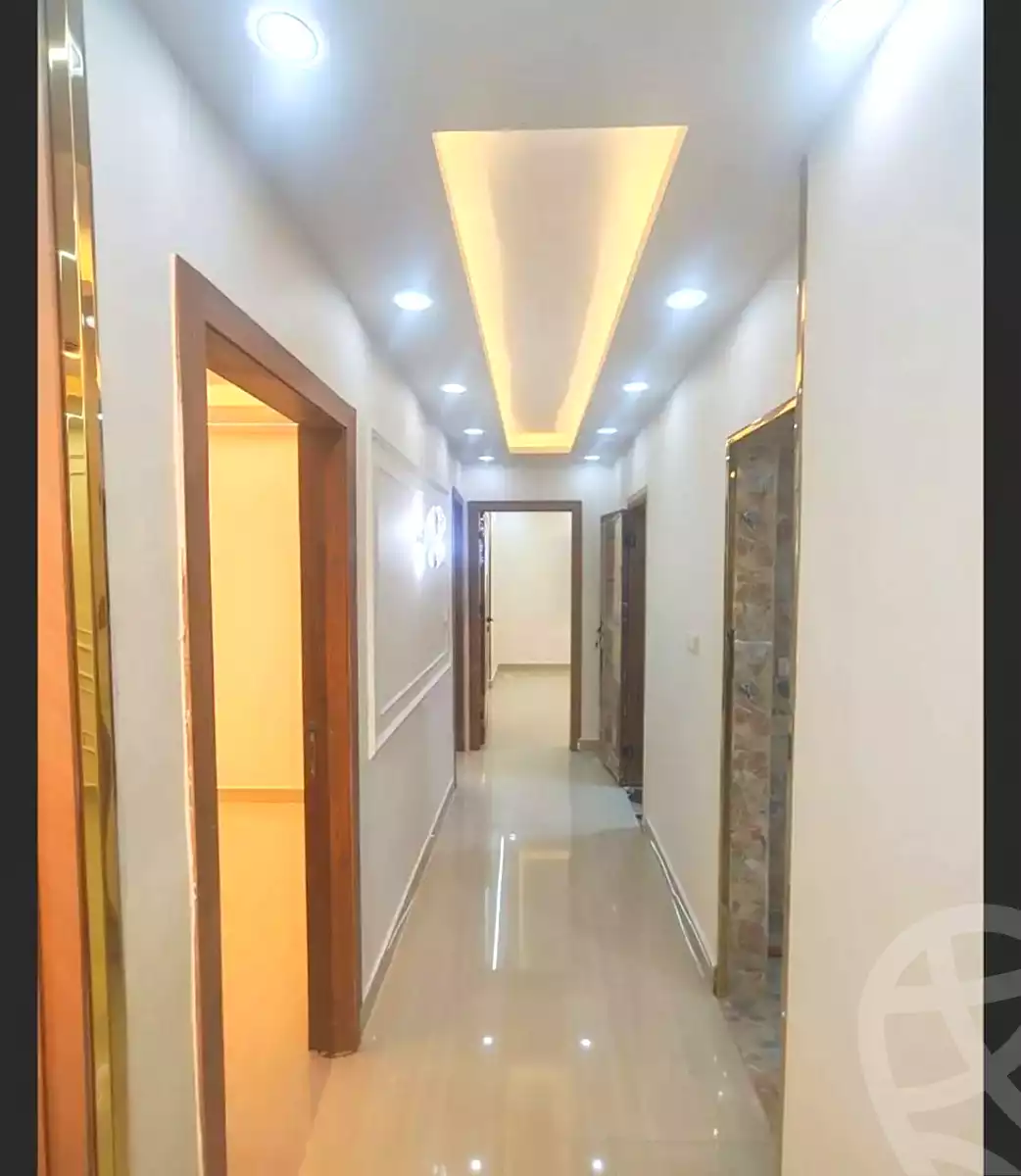 https://aqarmap.com.eg/en/listing/7119176-for-sale-alexandria-al-agamy-el-hanouvel-kasr-al-quiri-st-1