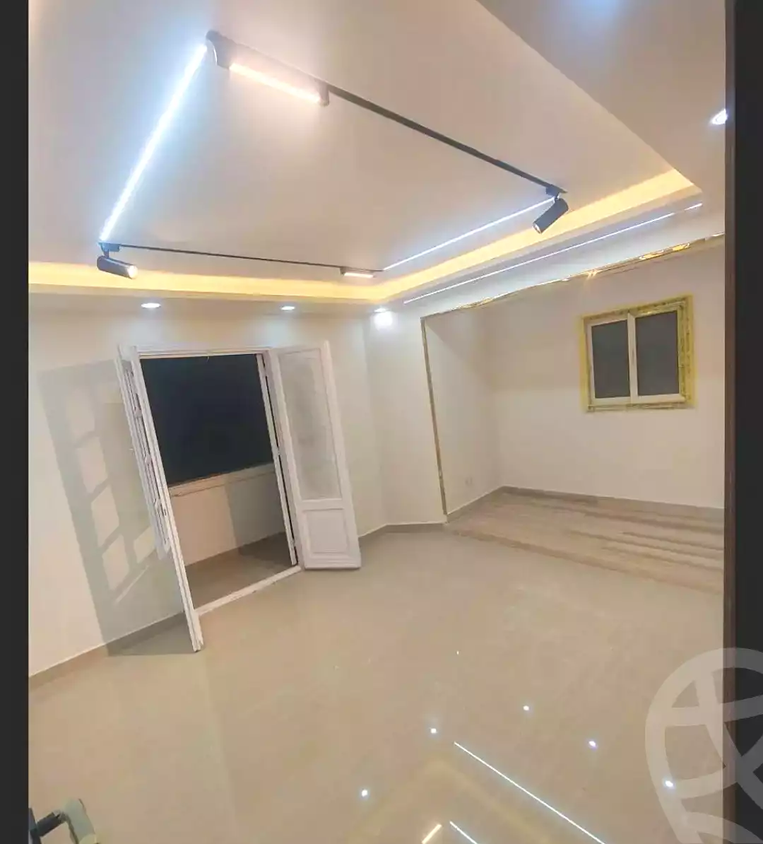 https://aqarmap.com.eg/en/listing/7119176-for-sale-alexandria-al-agamy-el-hanouvel-kasr-al-quiri-st-1