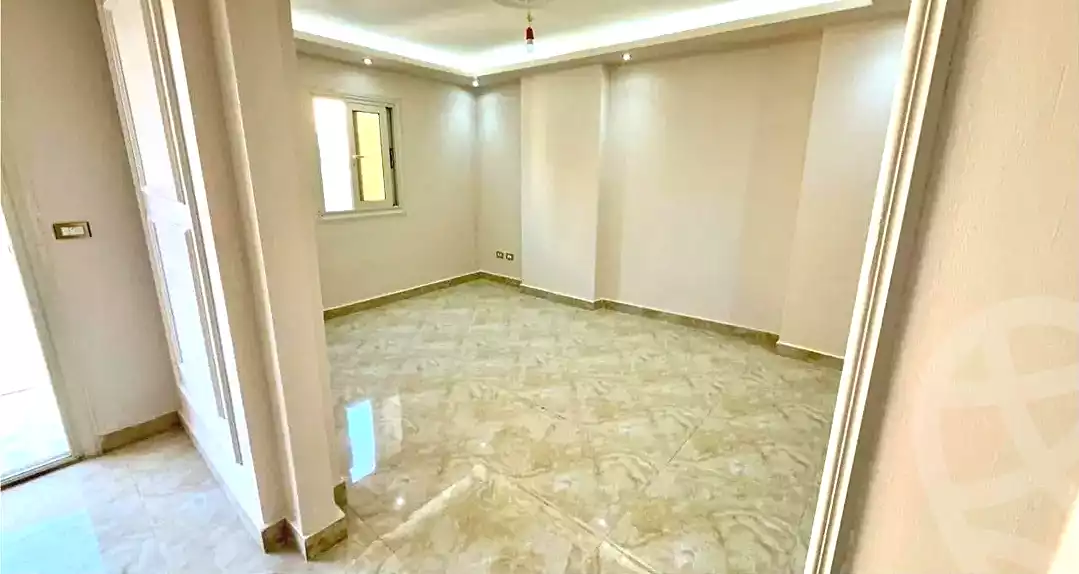 https://aqarmap.com.eg/en/listing/7119195-for-rent-alexandria-ganaklis