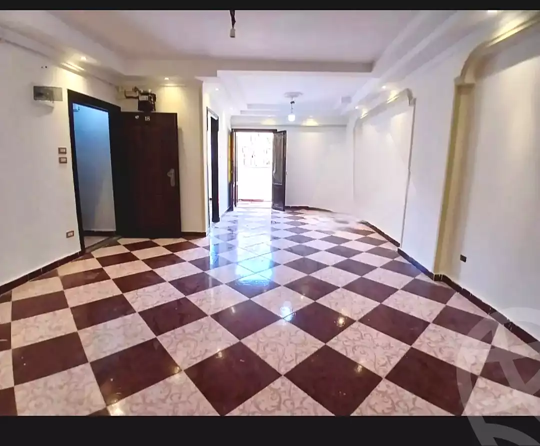 https://aqarmap.com.eg/ar/listing/7119430-for-sale-alexandria-sydy-bshr-sydy-bshr-qbly-rd-lfdly