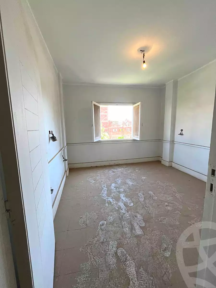 https://aqarmap.com.eg/ar/listing/7119542-for-sale-cairo-helwan-helwan-el-sharkeya-thabit-basha-st