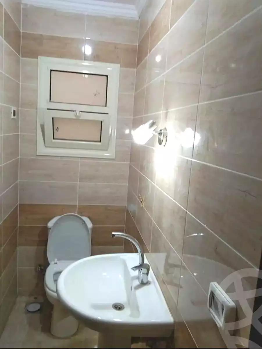 https://aqarmap.com.eg/en/listing/7119654-for-sale-alexandria-lsywf-el-karma-compound