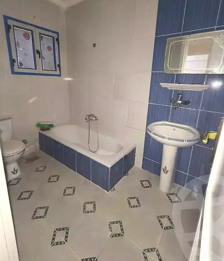 https://aqarmap.com.eg/ar/listing/7119693-for-sale-alexandria-lsywf-hmd-bn-hnbl