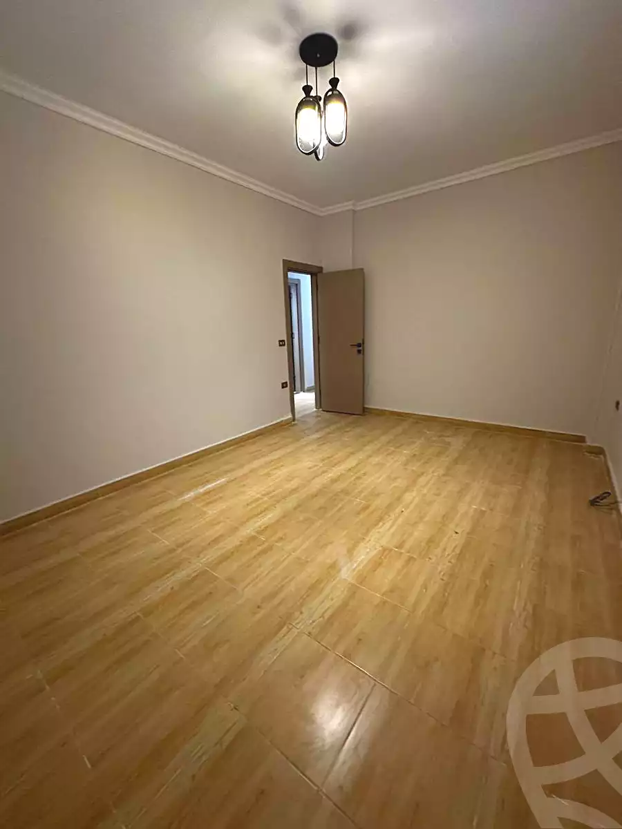 https://aqarmap.com.eg/ar/listing/7119850-for-rent-cairo-new-cairo-el-ahyaa-third-neighborhood-street-1