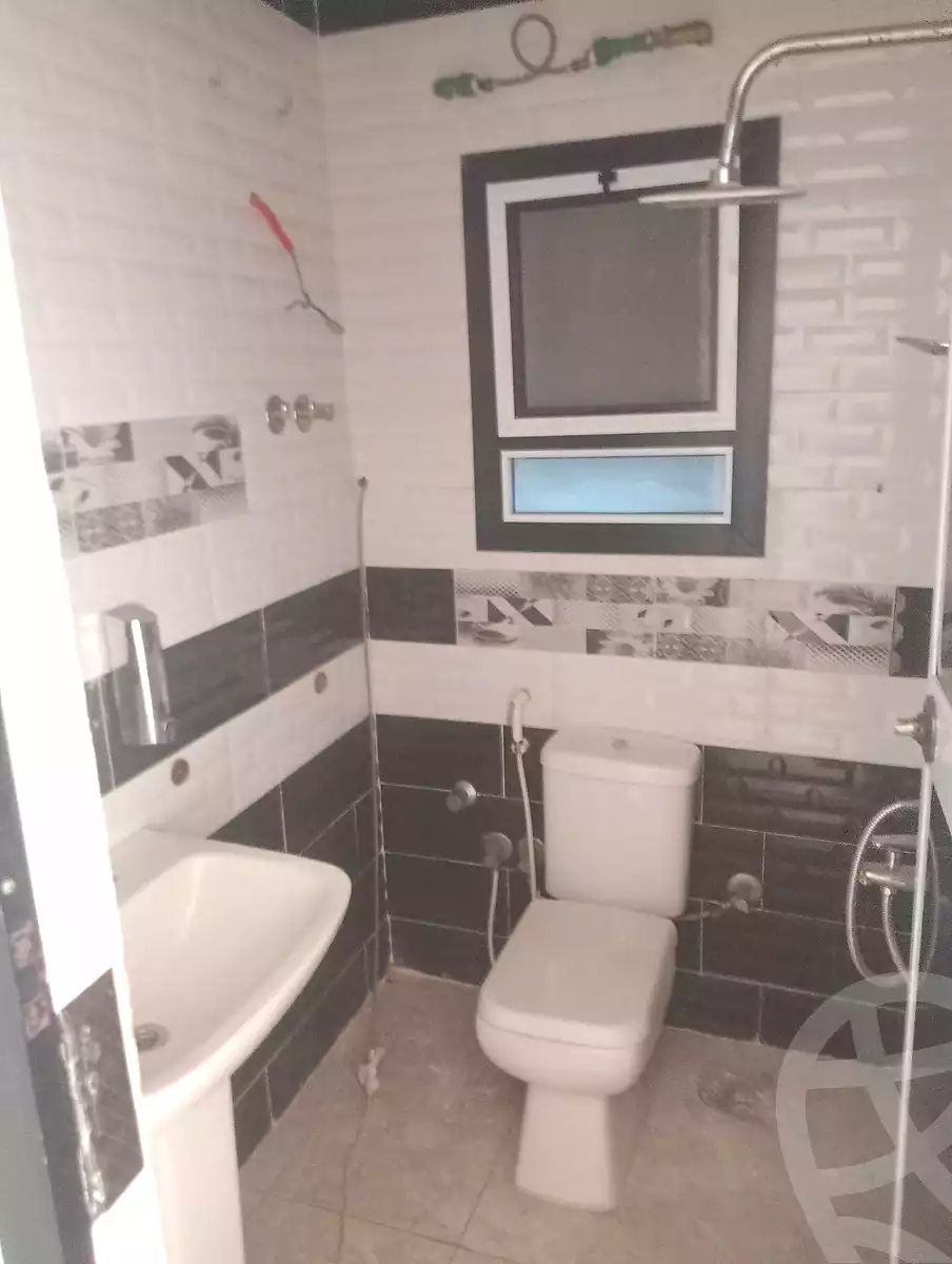 https://aqarmap.com.eg/ar/listing/7119901-for-sale-alexandria-al-agamy-lbytsh-el-hanafeya-st