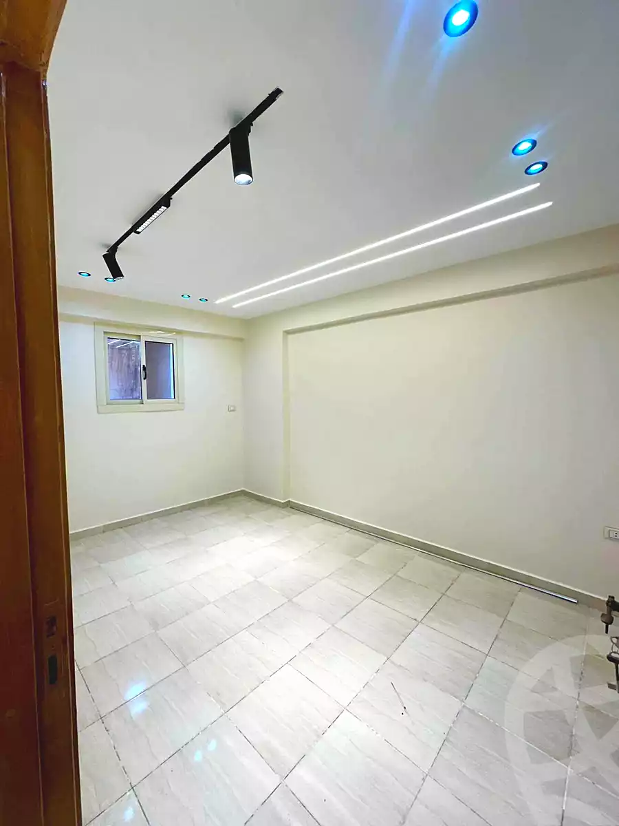 https://aqarmap.com.eg/en/listing/7120007-for-sale-alexandria-al-agamy-lbytsh-street-8