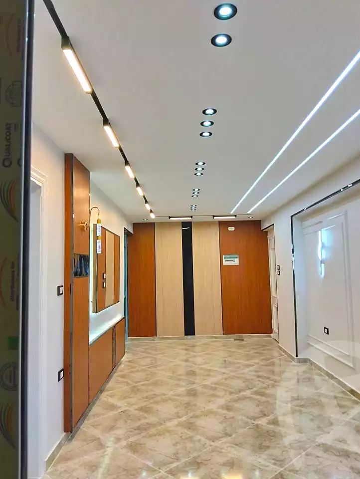 https://aqarmap.com.eg/ar/listing/7120551-for-sale-alexandria-al-agamy-bw-ywsf