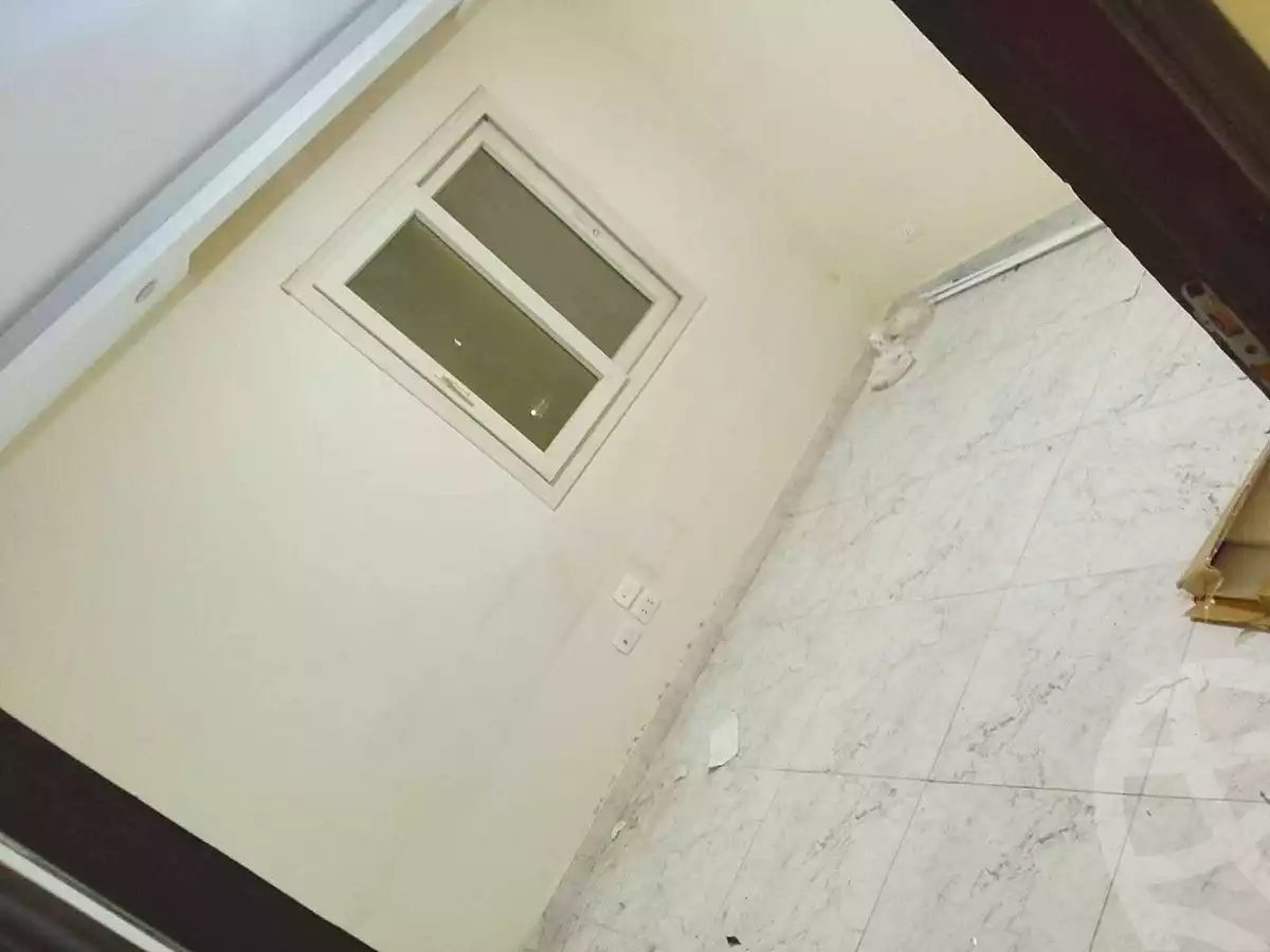 https://aqarmap.com.eg/ar/listing/7120586-for-rent-cairo-helwan-helwan-el-sharkeya-gaafar-st