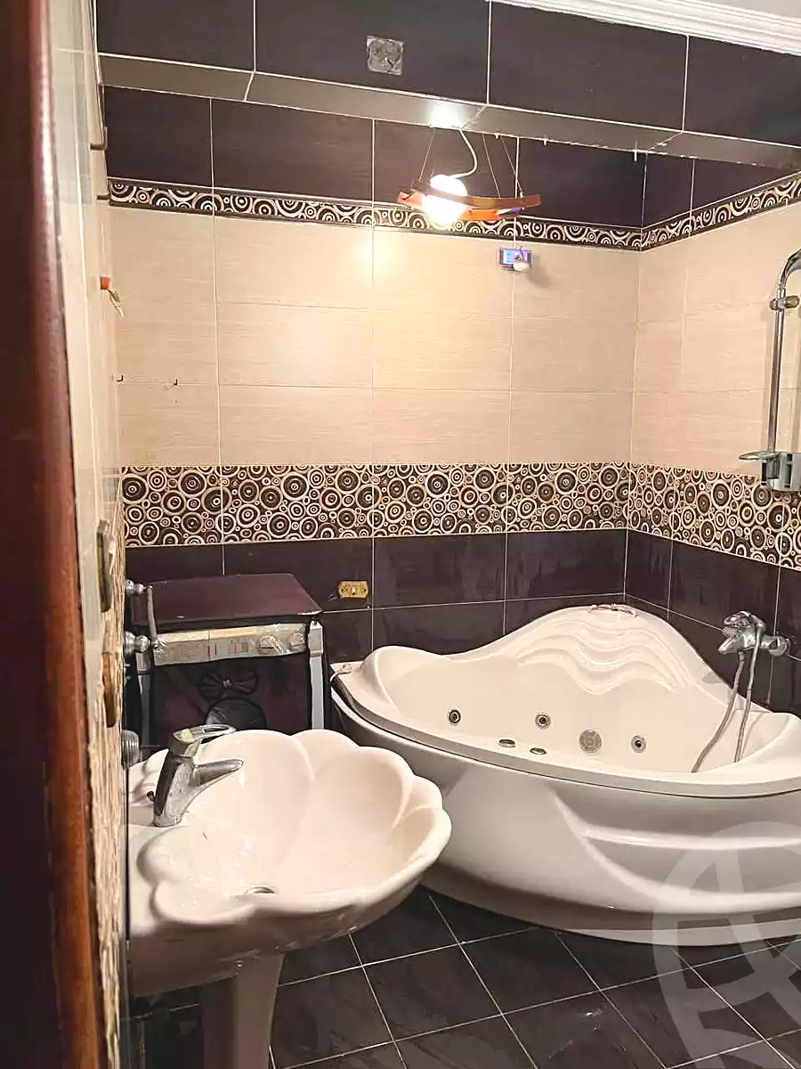 https://aqarmap.com.eg/ar/listing/7120645-for-sale-cairo-faisal-shareaa-el-eshren