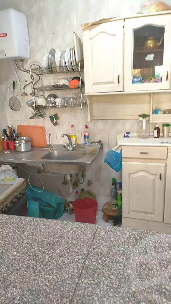 https://aqarmap.com.eg/ar/listing/7120679-for-rent-alexandria-al-agamy-shataa-el-nakheel-street-19