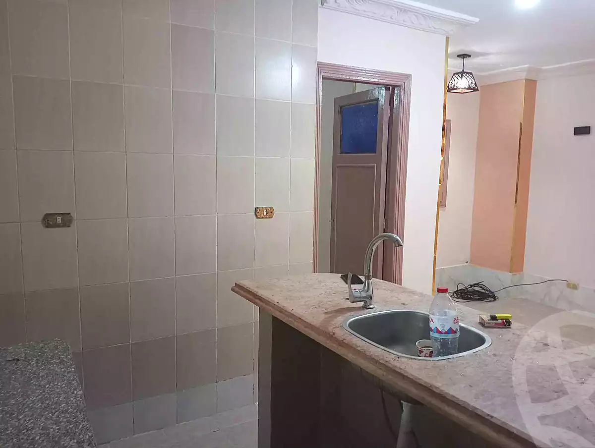 https://aqarmap.com.eg/ar/listing/7120997-for-sale-alexandria-al-agamy-lbytsh-shahr-al-assal-st