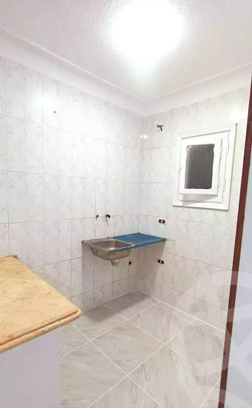 https://aqarmap.com.eg/ar/listing/7121280-for-sale-alexandria-al-agamy-shataa-el-nakheel