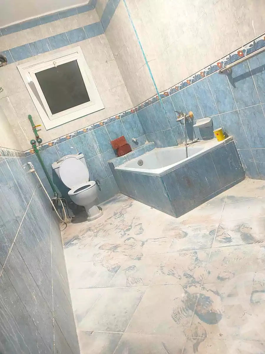 https://aqarmap.com.eg/ar/listing/7121813-for-sale-cairo-helwan-helwan-el-sharkeya-latif-basha-st