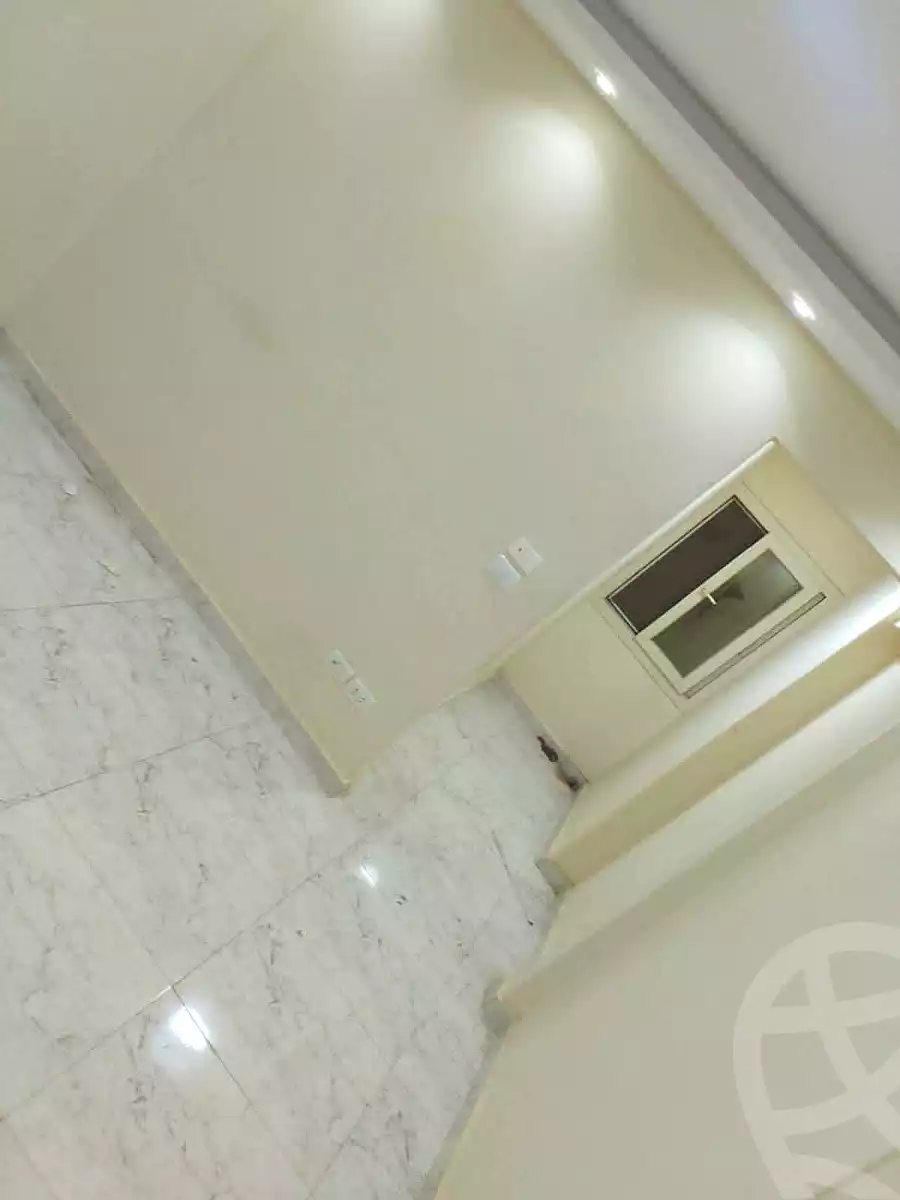 https://aqarmap.com.eg/ar/listing/7121830-for-rent-cairo-helwan-helwan-el-sharkeya-gaafar-st