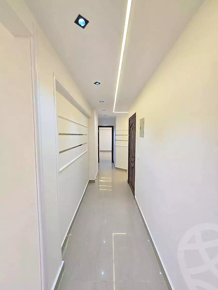 https://aqarmap.com.eg/ar/listing/7121845-for-sale-alexandria-miami-mahmoud-el-isawy-st