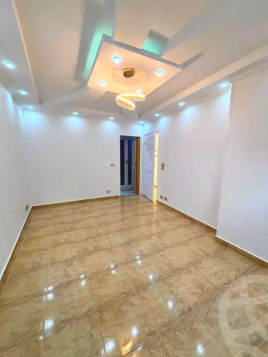 https://aqarmap.com.eg/ar/listing/7121847-for-sale-alexandria-miami-mahmoud-el-isawy-st