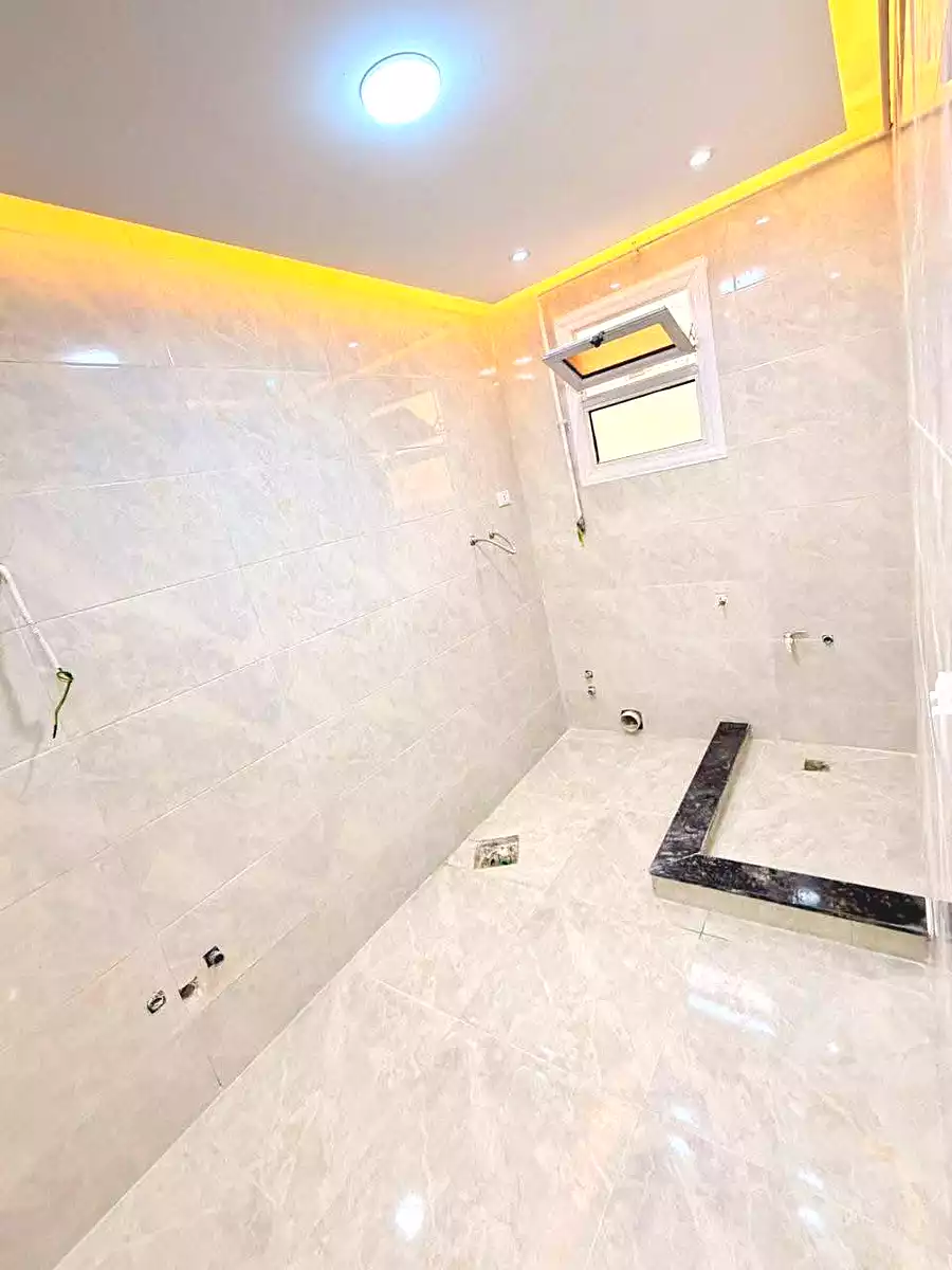 https://aqarmap.com.eg/en/listing/7121850-for-sale-alexandria-miami-45-street