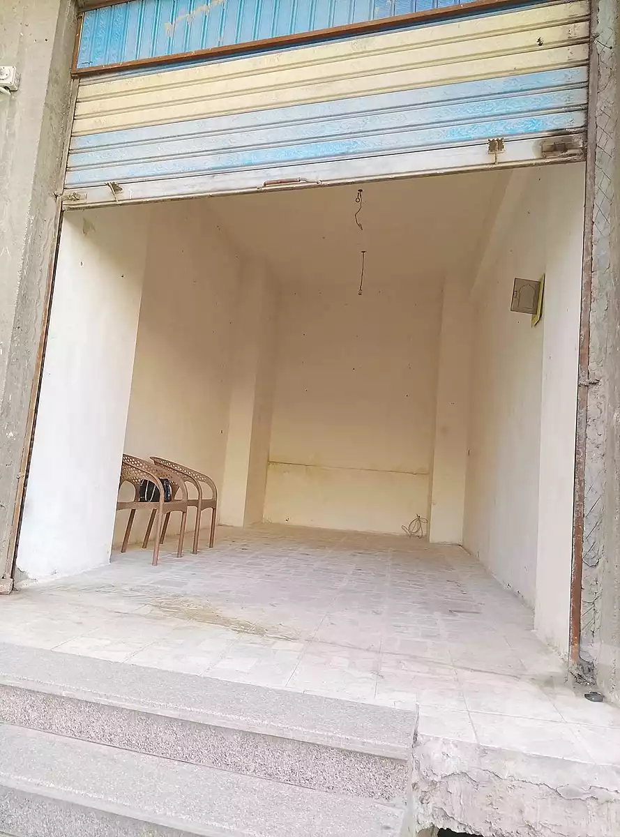 https://aqarmap.com.eg/ar/listing/7121858-for-sale-alexandria-new-miami-street-16