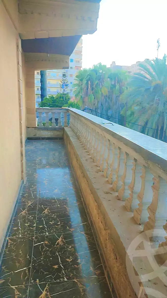 https://aqarmap.com.eg/en/listing/7121920-for-sale-alexandria-al-agamy-lbytsh-el-hanafeya-st